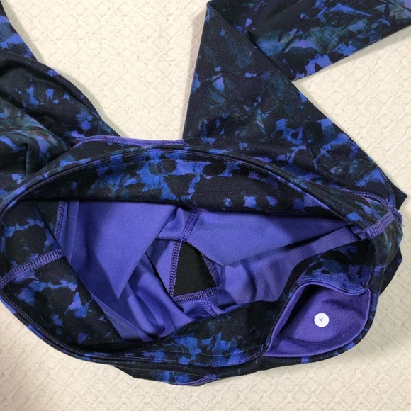 Lululemon Wunder Under Crop Floral Iris Flower - Picture 7 of 8